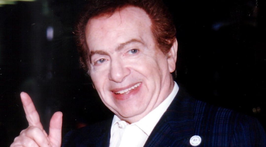 Jackie Mason at Gulfstream Park, Hallandale, Florida, 1986. (Carl Lender)