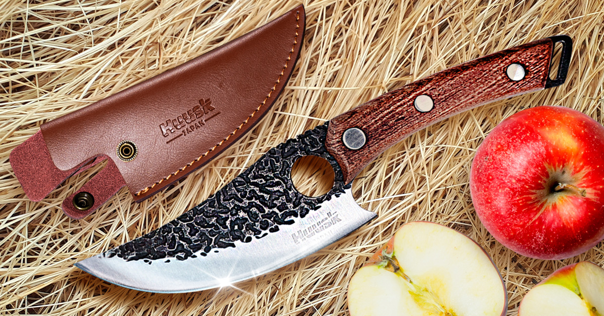 Huusk knife