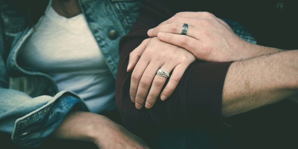 Study Shows Men And Women Really Do Prefer Dating Different Ages