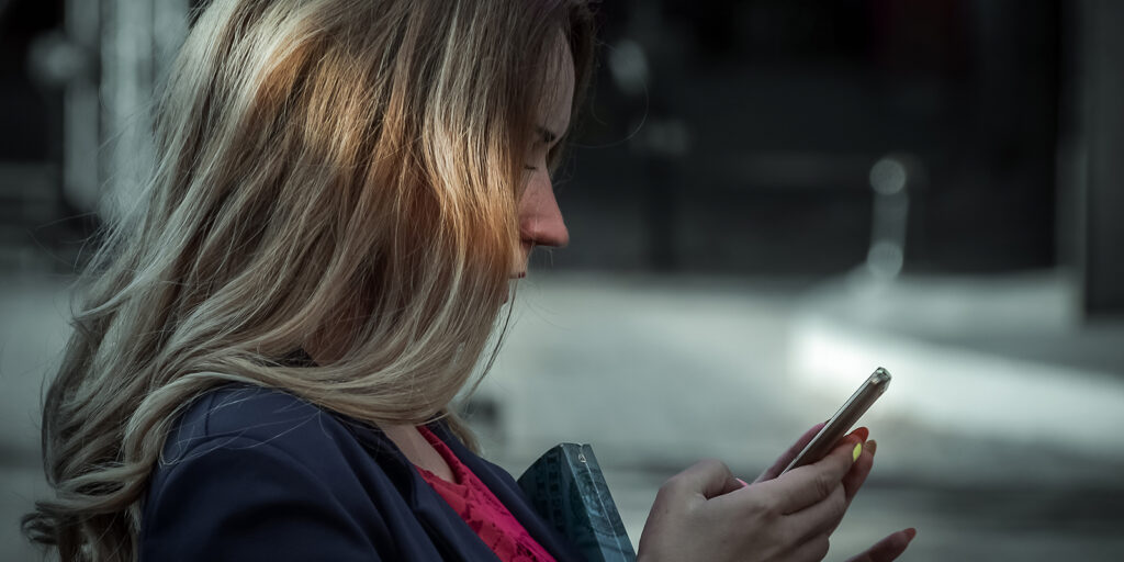 Flip The Script: How To Get Her To Ask For Your Number